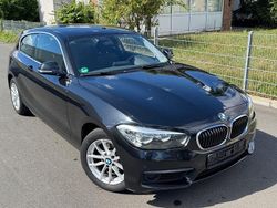 Schwarz Gebraucht 2015 BMW 118 Sport Line Kleinwagen | 8.999 € (Fairer Preis)