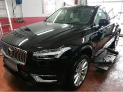 Schwarz Gebraucht 2019 Volvo XC90 Inscription SUV | 35.000 €