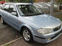 Blau Gebraucht 2000 Mazda 323 Kleinwagen | 1.950 € (Etwas zu teuer)