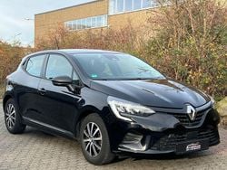 Schwarz Gebraucht 2021 Renault Clio V Life Kleinwagen | 11.195 € (Superpreis)