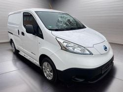 Weiß Gebraucht 2020 Nissan e-NV200 Comfort Van / Kleinbus | 15.800 € (Fairer Preis)