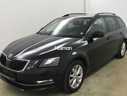 Schwarz Gebraucht 2018 Skoda Octavia Style Kombi | 10.260 € (Superpreis)