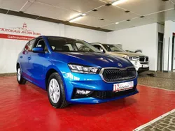 Raceblau metallic Gebraucht 2022 Skoda Fabia Ambition Limousine | 17.690 € (Guter Preis)