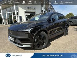 Schwarz Neu 2025 Volvo EX30 Performance SUV | 49.950 € (Teuer)