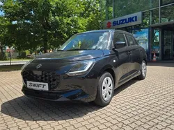 Schwarz Neu 2025 Suzuki Swift Club Limousine | 17.950 €