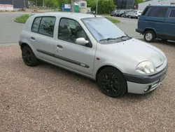 Grau boreal Gebraucht 2001 Renault Clio II Initiale Paris Kleinwagen | 1.999 € (Fairer Preis)