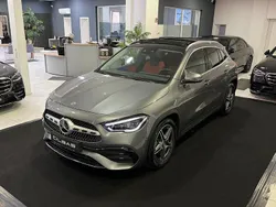 Grau Gebraucht 2022 Mercedes GLA200 AMG line SUV | 39.900 € (Teuer)