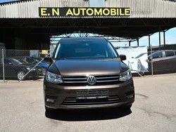 Braun Gebraucht 2016 VW Caddy Maxi Comfortline Van / Kleinbus | 20.900 € (Teuer)