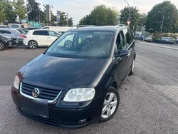 Schwarz Gebraucht 2004 VW Touran Van / Kleinbus | 1.450 € (Guter Preis)