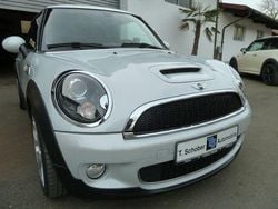Weiß Gebraucht 2010 Mini Cooper S Kleinwagen | 7.770 € (Superpreis)
