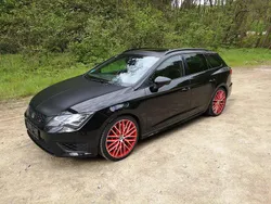 Schwarz Gebraucht 2016 Cupra Leon Kombi | 11.900 € (Guter Preis)