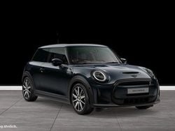 Mini yours enigmatic black Gebraucht 2022 Mini Cooper SE Hatch Kleinwagen | 19.990 € (Etwas zu teuer)