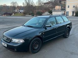Grau Gebraucht 1997 Audi A4 Kombi | 2.985 € (Etwas zu teuer)
