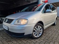 Silber Gebraucht 2003 VW Touran Trendline Van / Kleinbus | 3.495 € (Teuer)