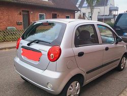 Grau Gebraucht 2010 Chevrolet Matiz Kleinwagen | 1.790 € (Fairer Preis)