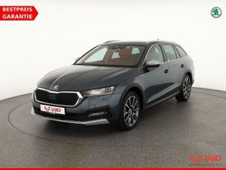 Quarzgrau metallic (metallic) Gebraucht 2021 Skoda Octavia Scout Kombi | 31.950 € (Etwas zu teuer)