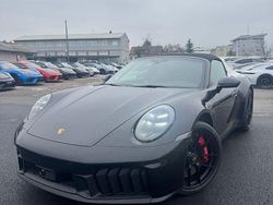 Tiefschwarz Neu 2025 Porsche 911 Cabrio | 205.400 €