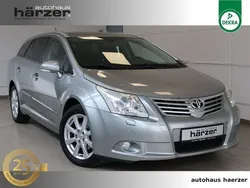 Silber Gebraucht 2009 Toyota Avensis Executive Kombi | 8.990 € (Teuer)