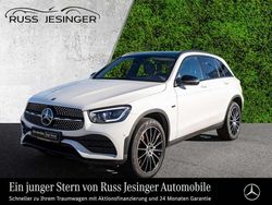 Weiß Gebraucht 2021 Mercedes GLC300e AMG SUV | 36.880 € (Fairer Preis)