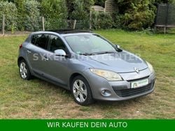 Blau Gebraucht 2009 Renault Mégane III Dynamique Limousine | 3.999 € (Fairer Preis)