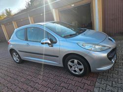 Silber Gebraucht 2009 Peugeot 207 Kleinwagen | 1.550 € (Fairer Preis)