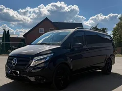 Schwarz Gebraucht 2022 Mercedes Vito Van / Kleinbus | 36.990 € (Fairer Preis)