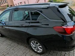 Schwarz Gebraucht 2021 Opel Astra Edition Kombi | 12.500 € (Fairer Preis)