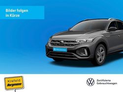 Deep black perleffekt (metallic) Gebraucht 2021 VW Golf VIII United Limousine | 18.771 € (Fairer Preis)