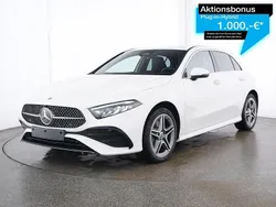 Weiß Gebraucht 2024 Mercedes A250 AMG Limousine | 34.790 € (Fairer Preis)