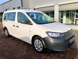 Weiß Gebraucht 2021 VW Caddy Maxi Van / Kleinbus | 17.999 € (Etwas zu teuer)