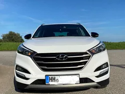 Schwarz Gebraucht 2018 Hyundai Tucson Passion SUV | 16.999 € (Fairer Preis)