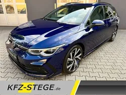 Blau Gebraucht 2021 VW Golf VIII R-line Kombi | 24.490 € (Fairer Preis)