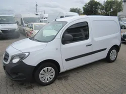 Weiß Gebraucht 2018 Mercedes Citan 111 Van / Kleinbus | 6.900 € (Teuer)