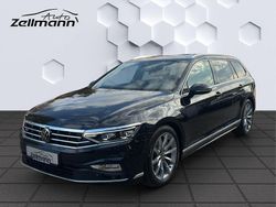 Deep black perleffekt Gebraucht 2023 VW Passat Elegance Kombi | 29.518 € (Fairer Preis)
