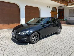 Schwarz Gebraucht 2016 VW Golf VII Allstar Limousine | 9.900 € (Fairer Preis)