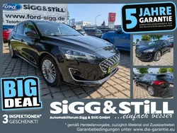 Obsidianschwarz metallic Gebraucht 2020 Ford Focus Vignale Limousine | 21.350 € (Fairer Preis)