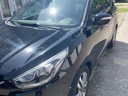 Schwarz Gebraucht 2015 Hyundai ix35 SUV | 11.300 € (Fairer Preis)