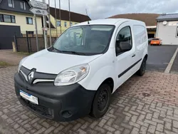 Weiß Gebraucht 2020 Renault Kangoo Rapid Extra Van / Kleinbus | 8.990 € (Guter Preis)