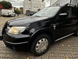 Schwarz Gebraucht 2006 Mitsubishi Outlander Intense SUV | 3.750 € (Fairer Preis)