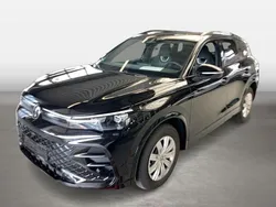 Schwarz Gebraucht 2024 VW Tiguan R-line SUV | 46.490 € (Superpreis)