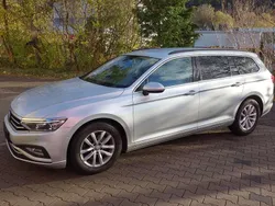 Reflexsilber metallic Gebraucht 2020 VW Passat Business Kombi | 20.999 € (Fairer Preis)