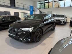 Mythosschwarz Gebraucht 2022 Audi e-tron Black Edition SUV | 44.999 € (Fairer Preis)