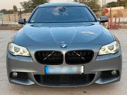 Grau Gebraucht 2010 BMW 528 Shadowline Limousine | 22.999 €