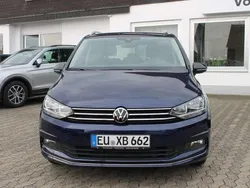 Atlantik blau metallic Gebraucht 2024 VW Touran Goal Van / Kleinbus | 37.900 €