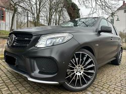 Schwarz Gebraucht 2017 Mercedes GLE43 AMG AMG SUV | 32.900 € (Fairer Preis)