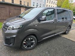 Grau Gebraucht 2020 Opel Vivaro Van | 19.990 € (Teuer)