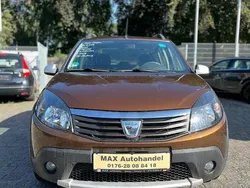 Braun Gebraucht 2013 Dacia Sandero Stepway Kleinwagen | 7.499 € (Fairer Preis)