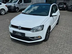 Weiß Gebraucht 2016 VW Polo Allstar Limousine | 11.750 € (Etwas zu teuer)