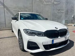Weiß Gebraucht 2020 BMW 330e M Sport Limousine | 31.500 € (Fairer Preis)