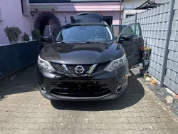 Schwarz Gebraucht 2015 Nissan Qashqai Tekna SUV | 9.250 € (Guter Preis)